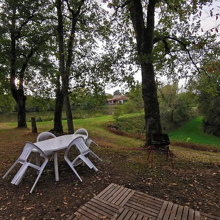 Camping De La Chagnee Saint-Aubin-le-Cloud Værelse billede