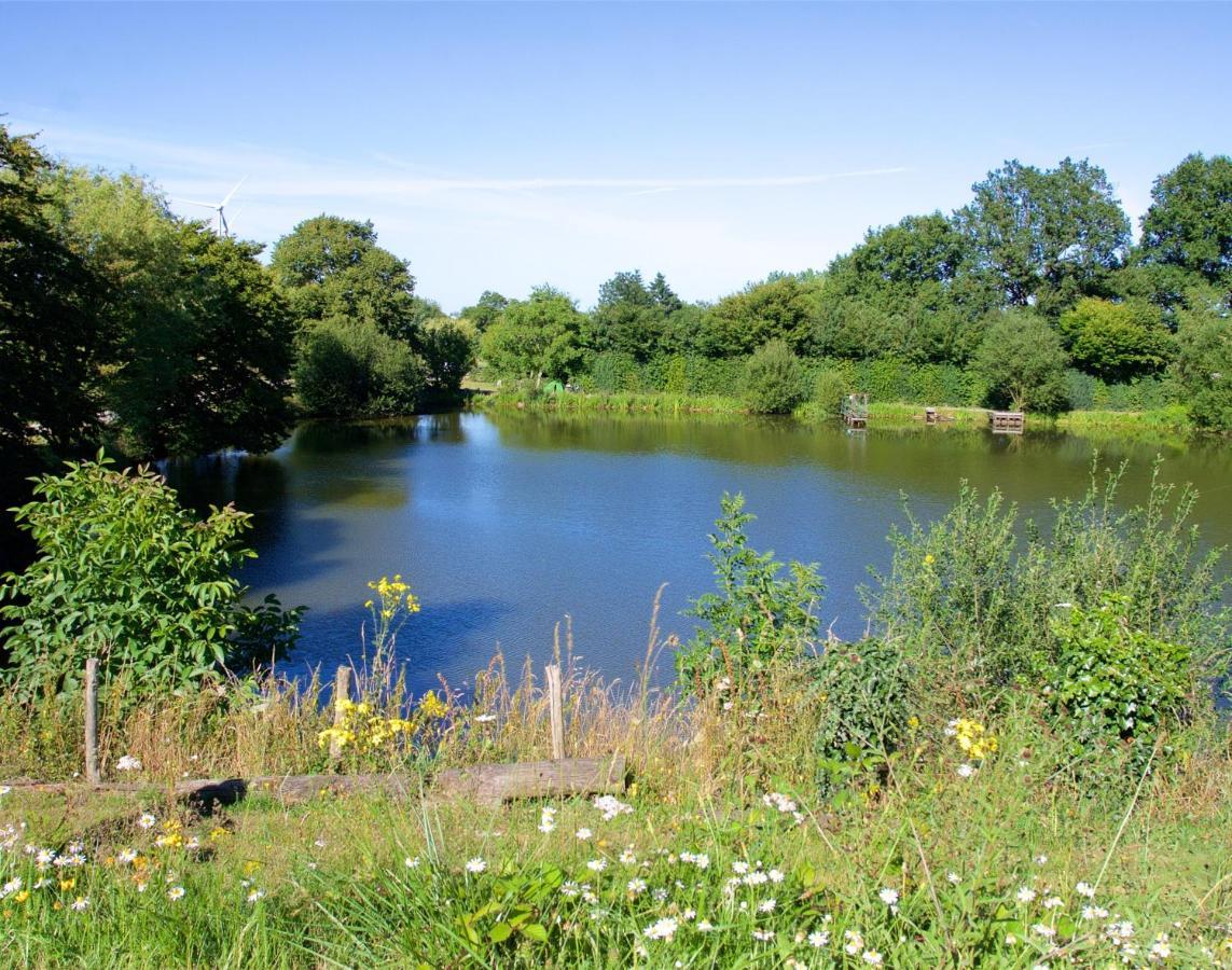 Camping De La Chagnee Saint-Aubin-le-Cloud Eksteriør billede